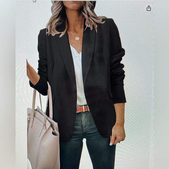 Black blazer from Amazon - Picture 1 of 6
